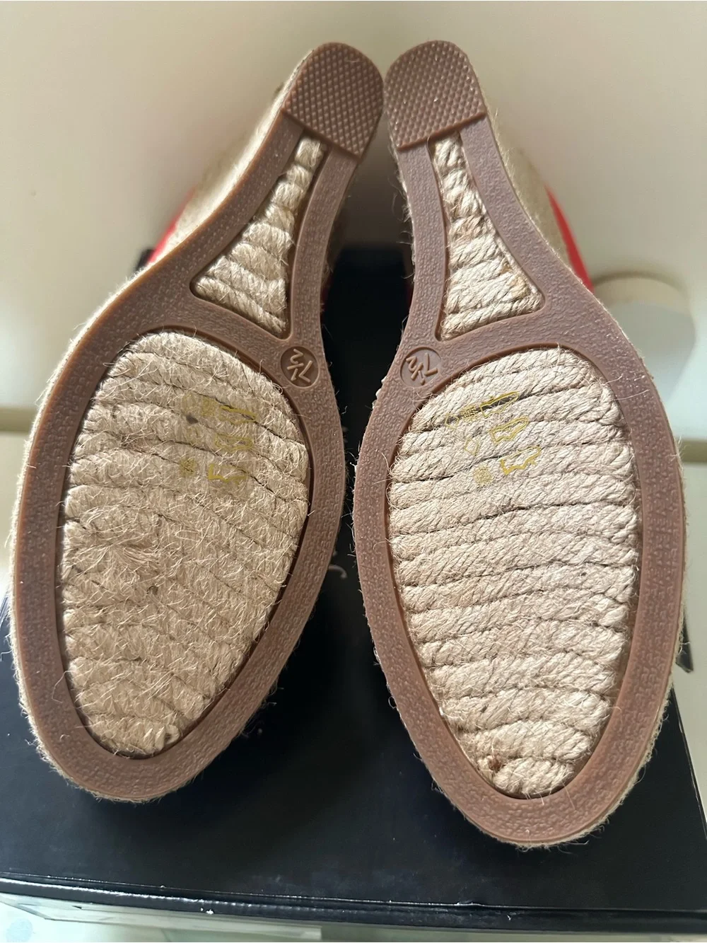 Red Women's Espadrille Platform Pumps